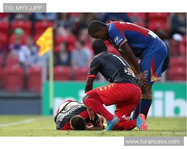 柏斯光荣与纽卡斯尔喷气机激战在即谁能在这场对决中笑到最后